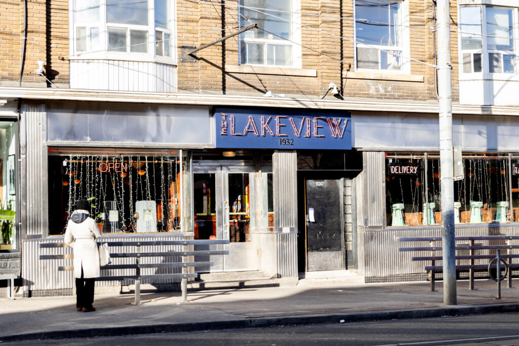 the lakeview diner