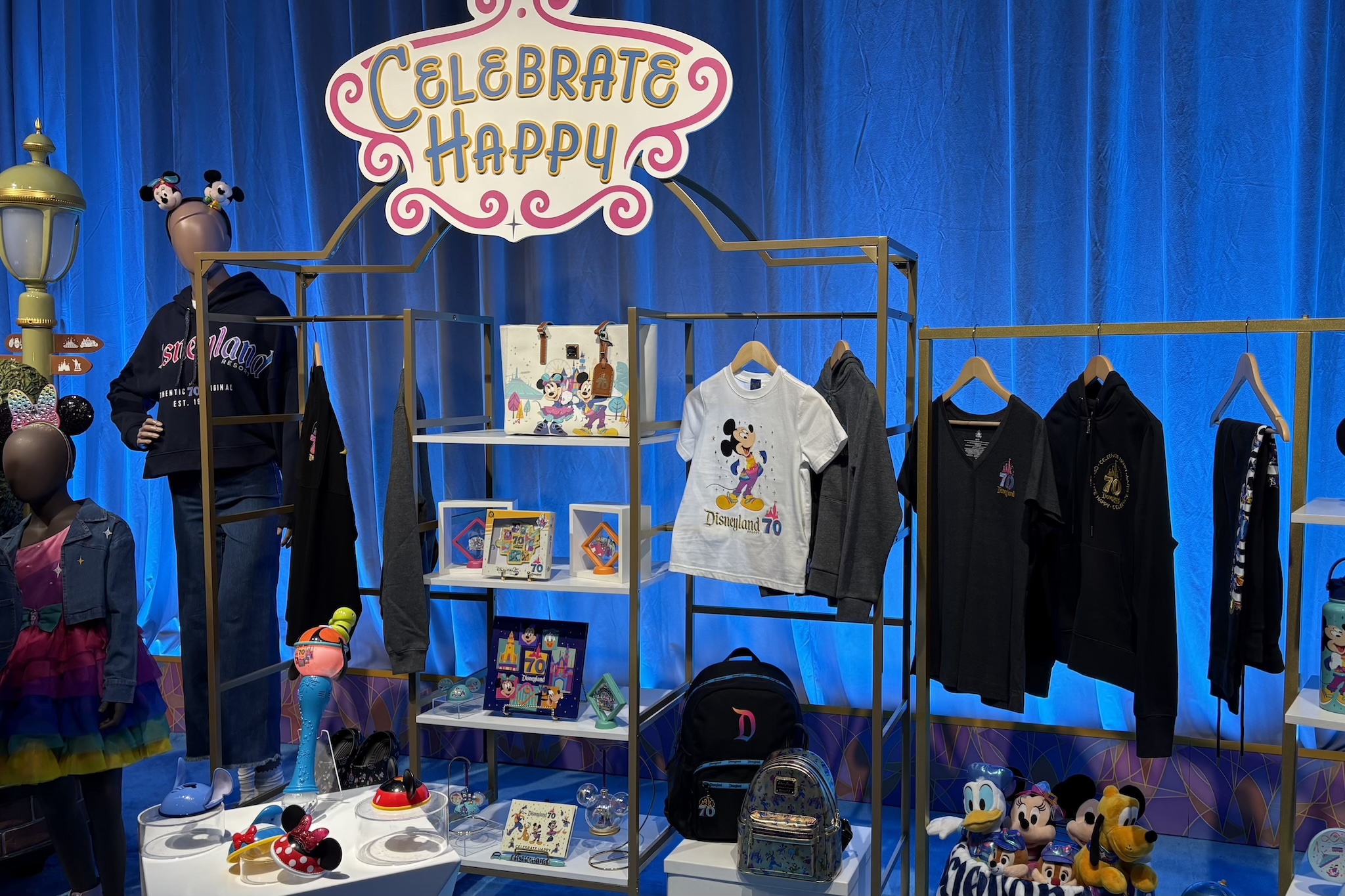 disneyland 70th